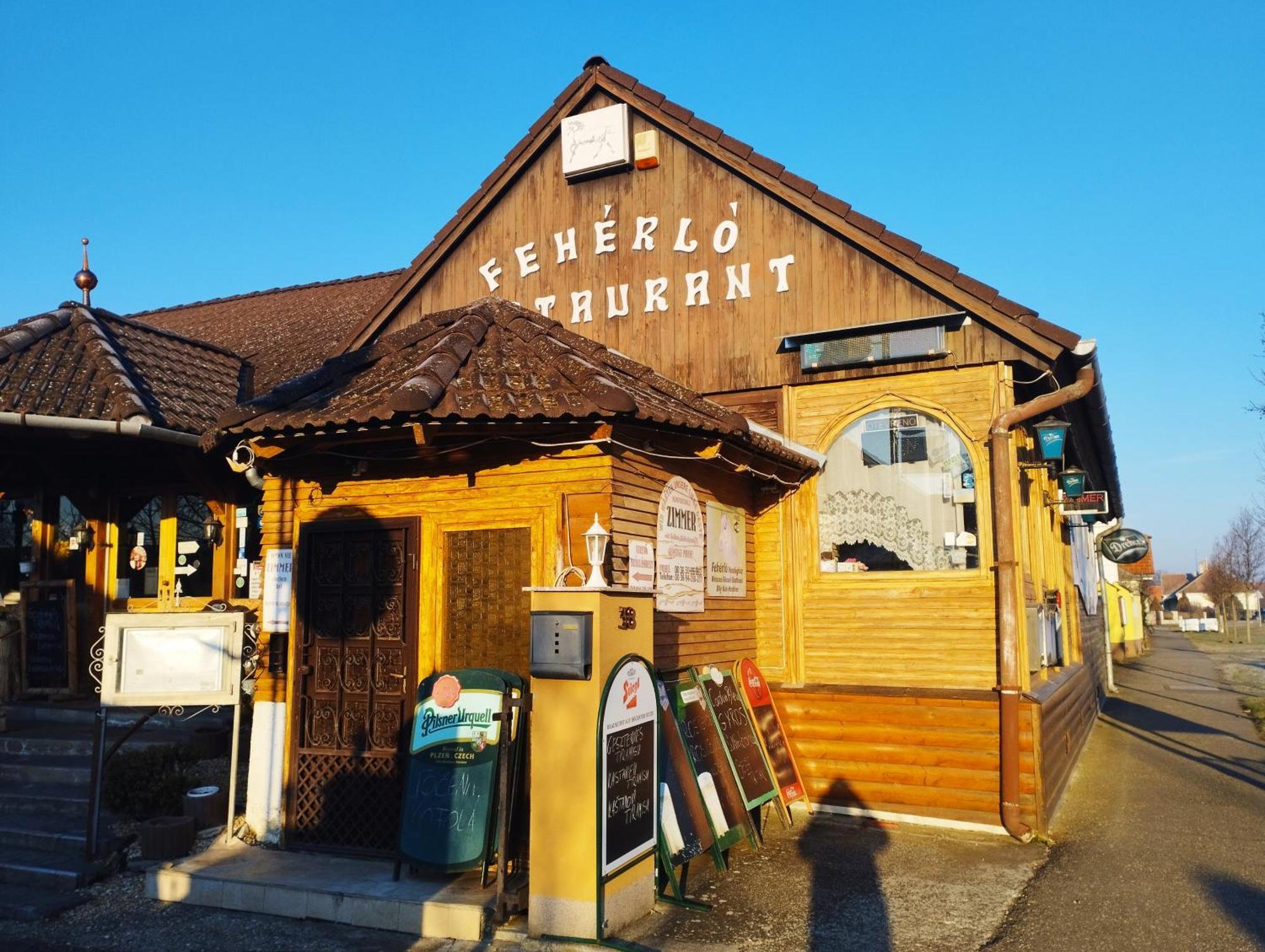 Feherlo Vendeghaz & Restaurant Бюк Экстерьер фото