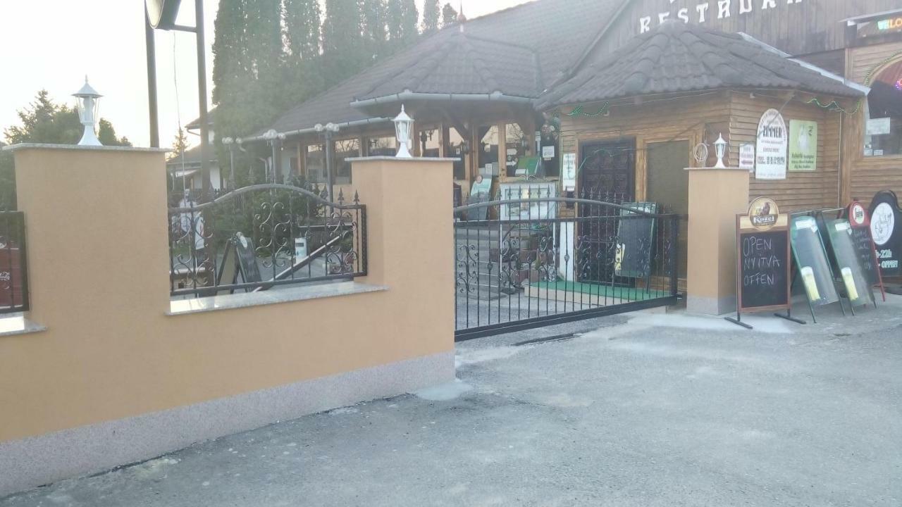 Feherlo Vendeghaz & Restaurant Бюк Экстерьер фото